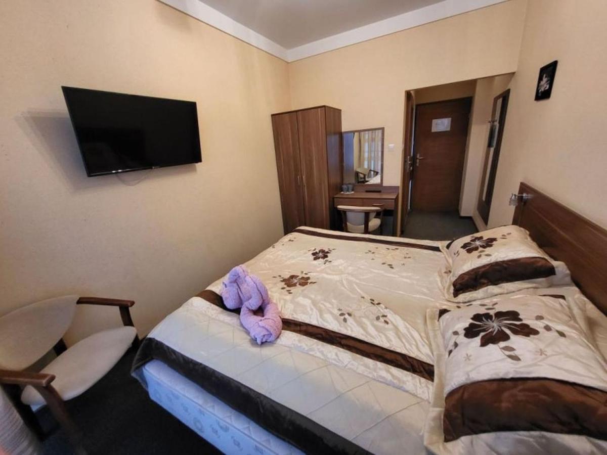 Hotel Parkowy Malbork Extérieur photo
