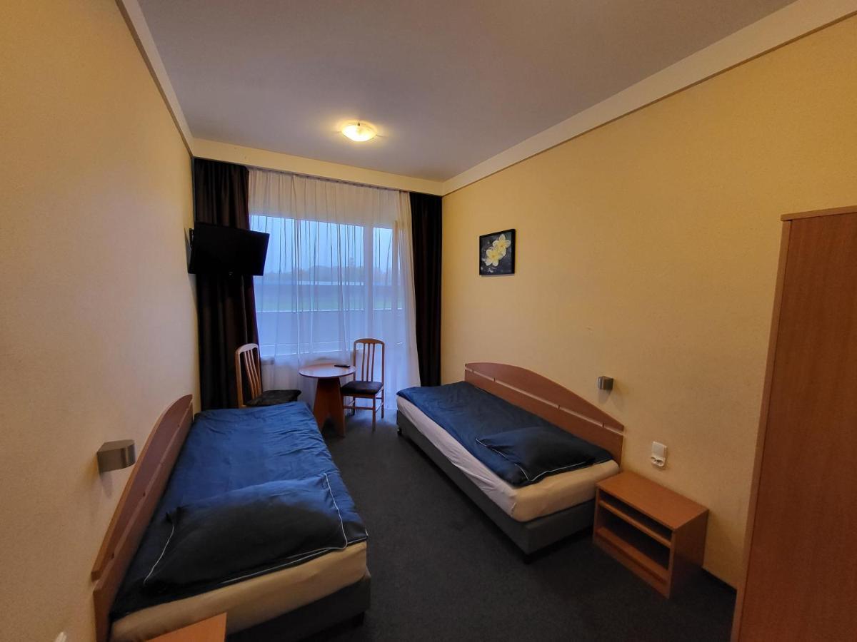 Hotel Parkowy Malbork Extérieur photo
