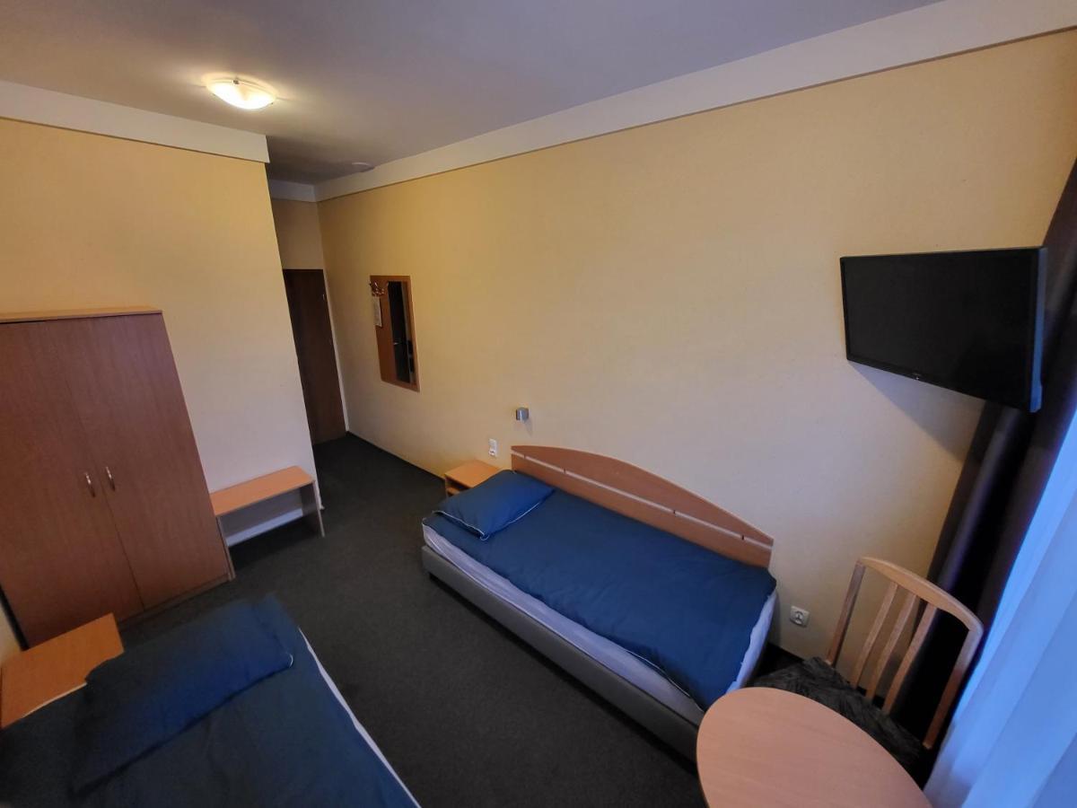 Hotel Parkowy Malbork Extérieur photo